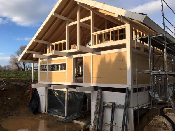 Holzskeletthaus bauen - Fertighaus